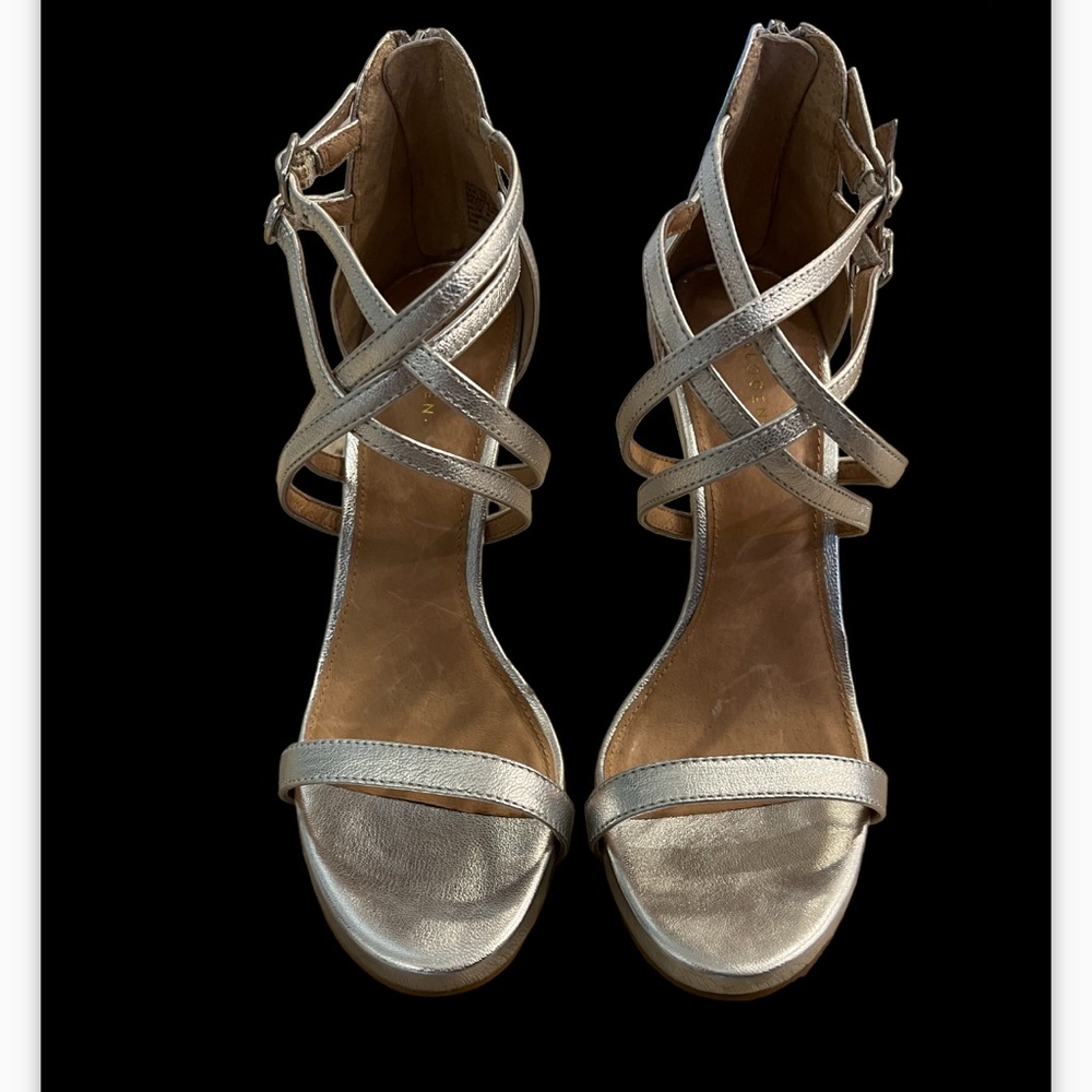 Silver Party Shoes! Beautiful crossover stilettos- size 8.5